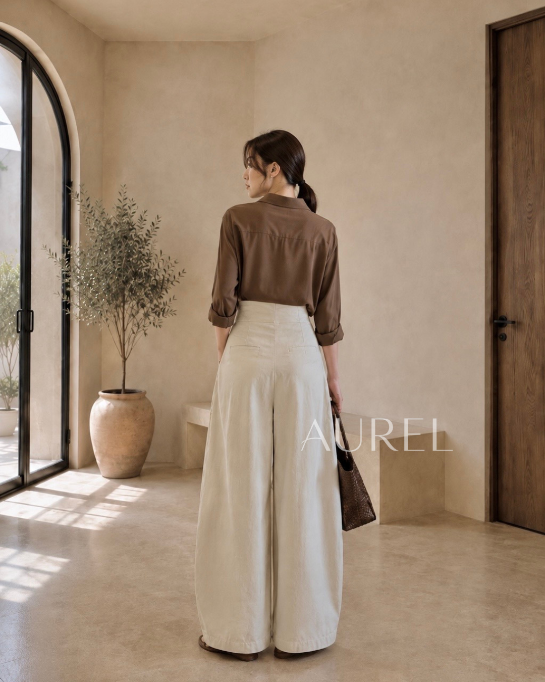 Evre Curved Pants (Light Grey)